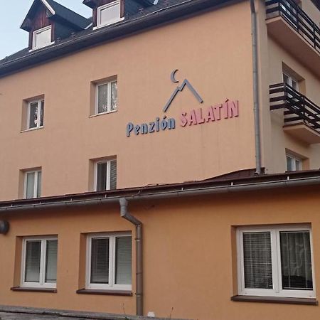 Salatin Hotel Ruzomberok Ngoại thất bức ảnh