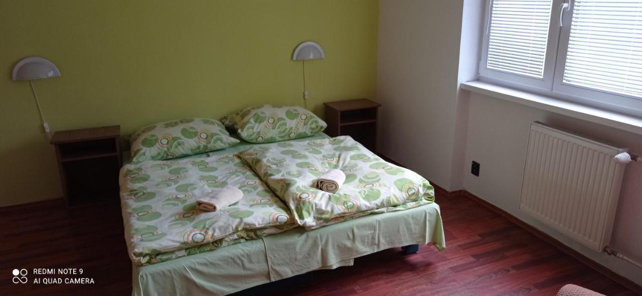 Salatin Hotel Ruzomberok Ngoại thất bức ảnh